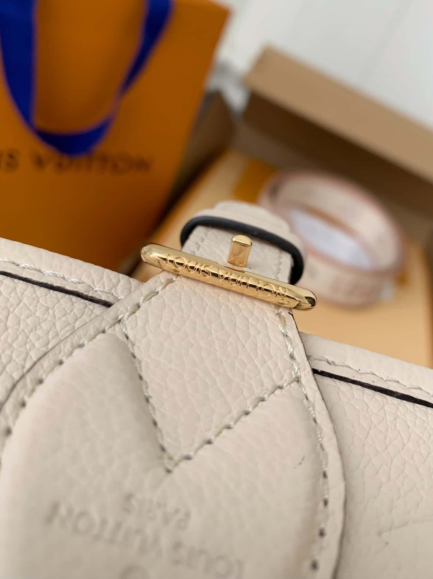 Louis Vuitton Diane Baguette Bag Cream with Gold Hardware