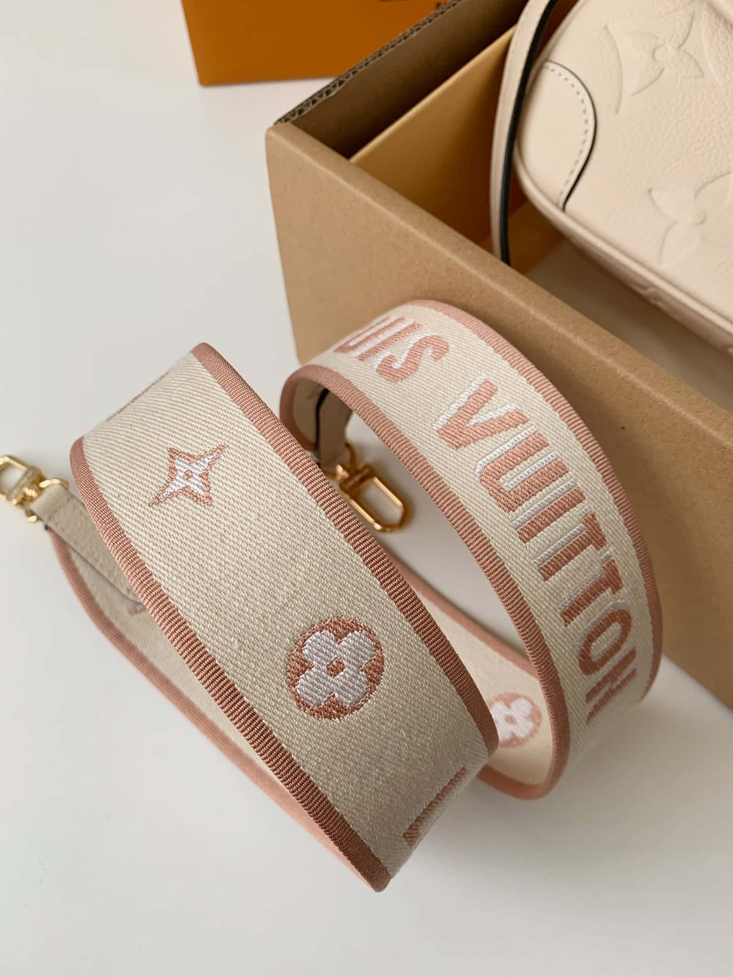 Louis Vuitton Diane Baguette Bag Cream with Gold Hardware