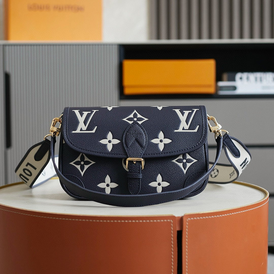 Louis Vuitton Diane Baguette Bag Navy Blue/Cream with Gold Hardware