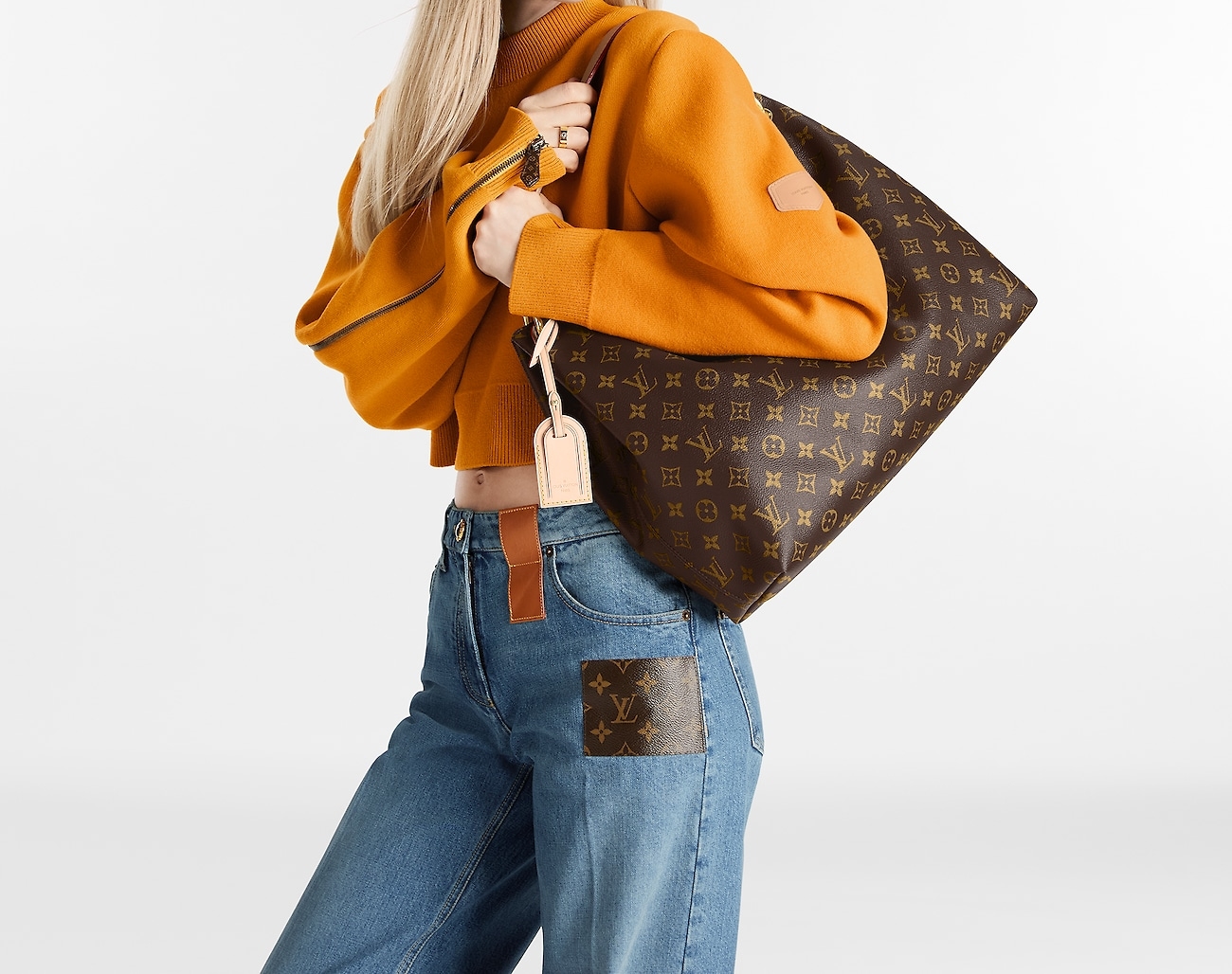 Louis Vuitton Graceful MM Bag Monogram with Gold Hardware