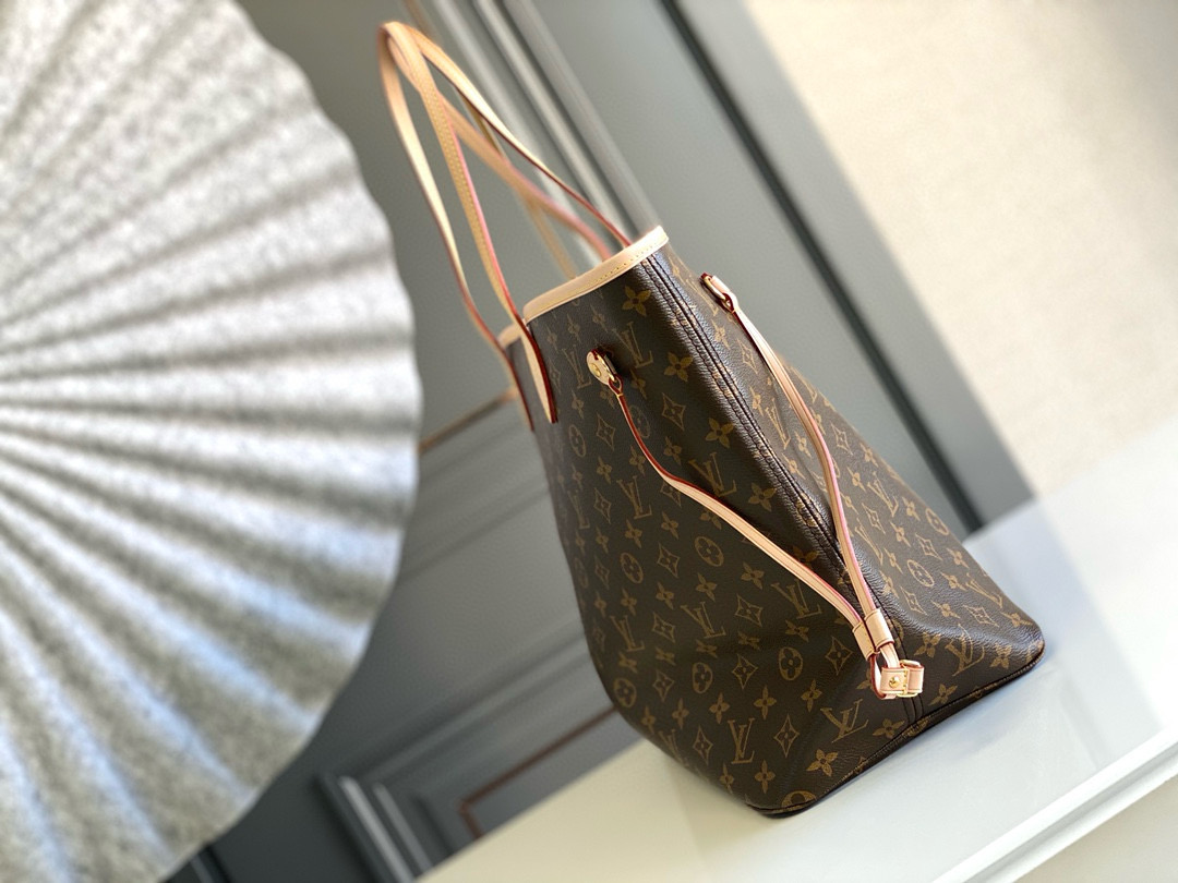 Louis Vuitton Neverfull GM Bag Monogram with Gold Hardware