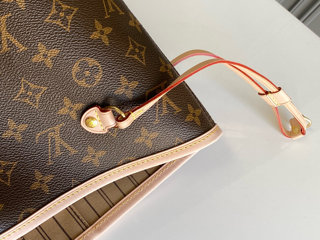 Louis Vuitton Neverfull GM Bag Monogram with Gold Hardware