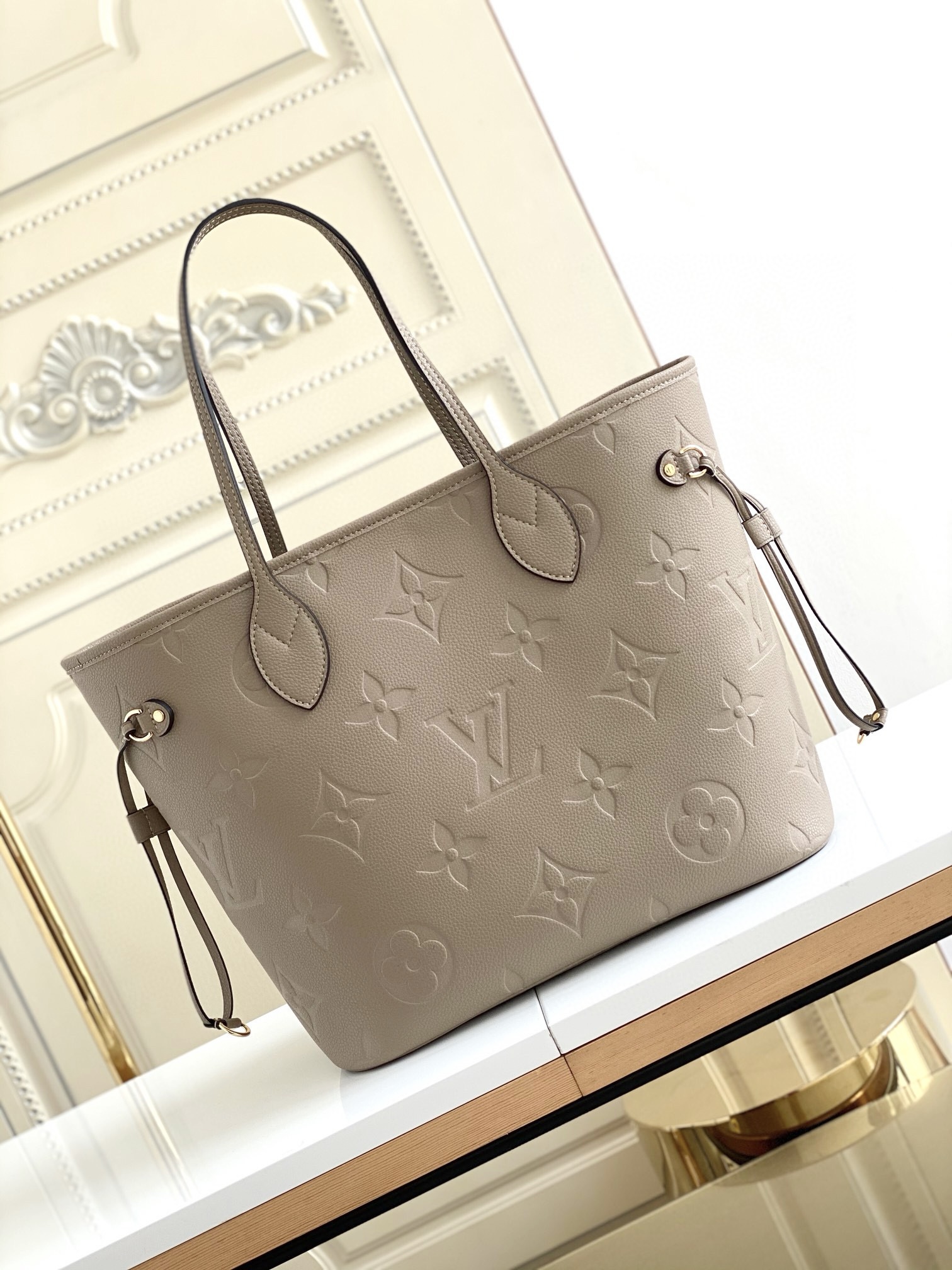 Louis Vuitton Neverfull MM Bag Beige Tourterelle with Gold Hardware