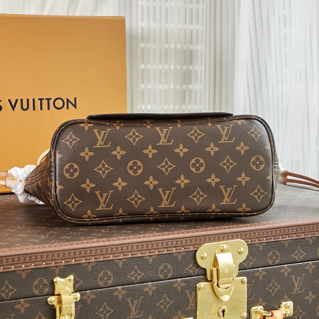 Louis Vuitton Neverfull PM Bag Monogram with Gold Hardware