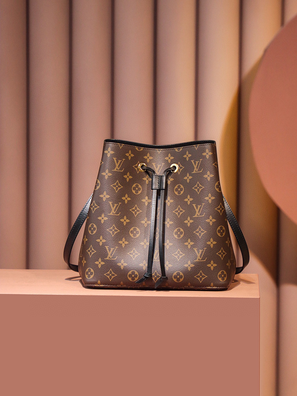 Louis Vuitton NéoNoé MM Bag Monogram Black with Gold Hardware