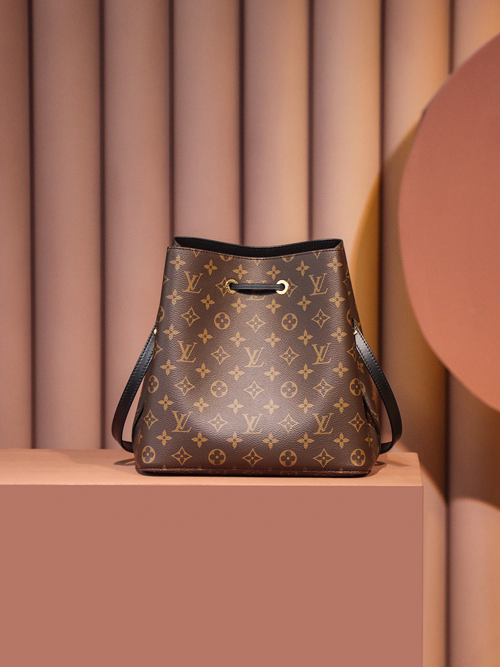 Louis Vuitton NéoNoé MM Bag Monogram Black with Gold Hardware