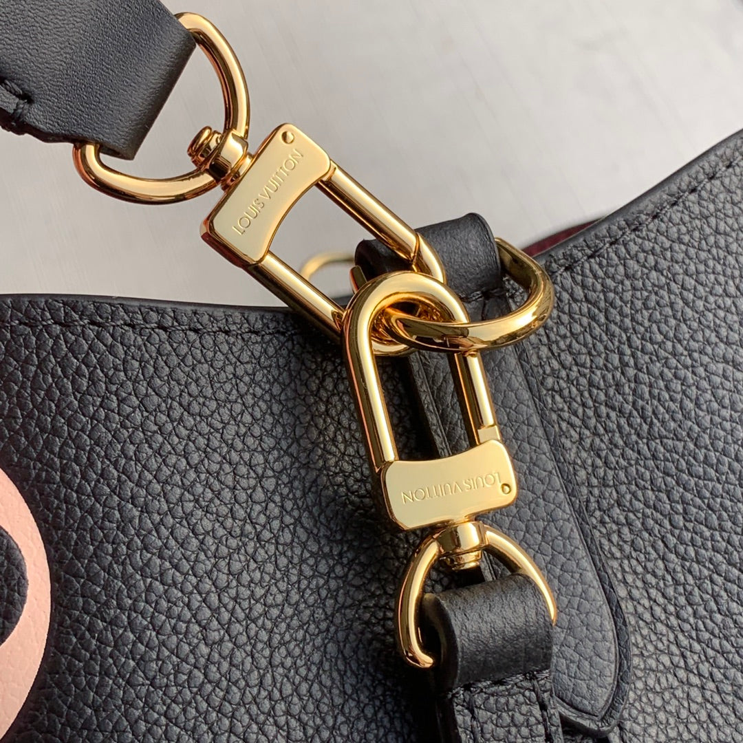 Louis Vuitton NéoNoé MM Bag Black/Beige with Gold Hardware