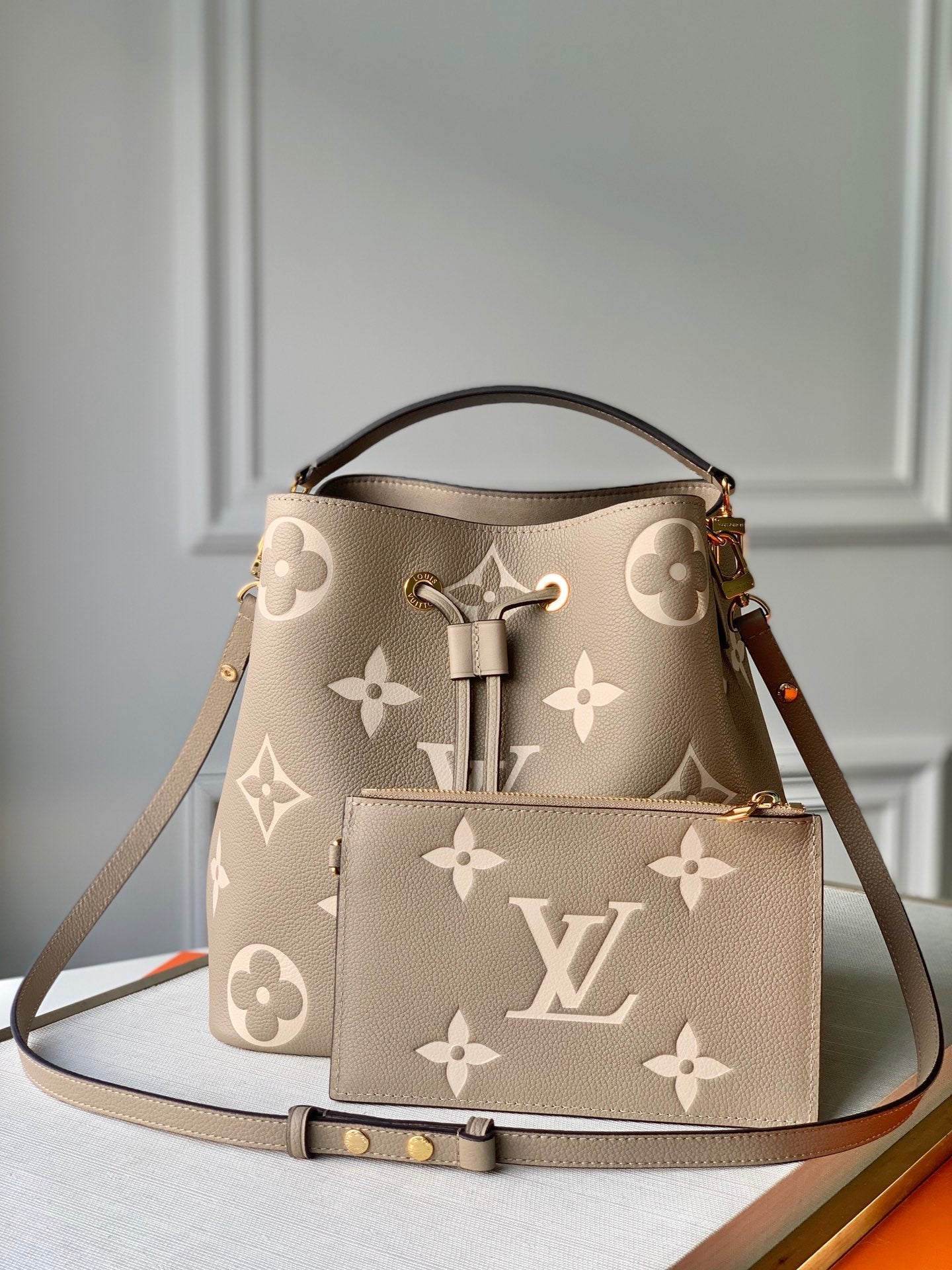 Louis Vuitton NéoNoé MM Bag Cream/Tourterelle Gray with Gold Hardware