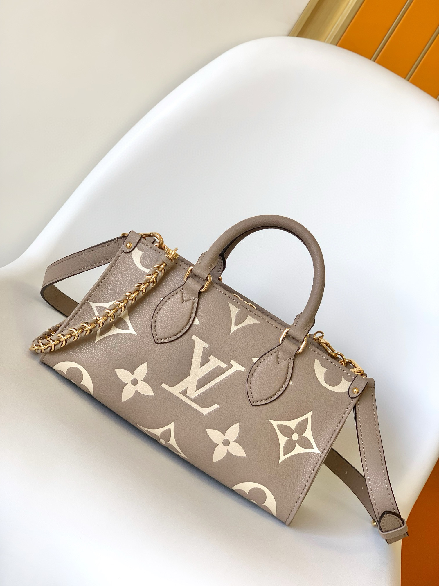 Louis Vuitton OnTheGo _East West Bag Dove/Cream with Gold Hardware