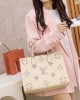 Louis Vuitton OnTheGo MM Bag Creme/Rose Pink with Gold Hardware