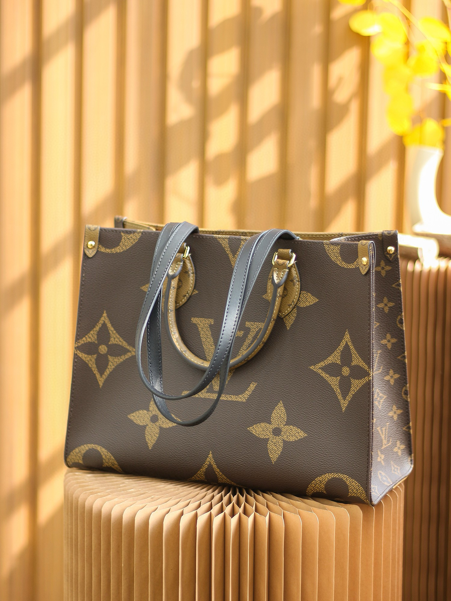 Louis Vuitton OnTheGo MM Bag Monogram and Monogram Reverse with Gold Hardware