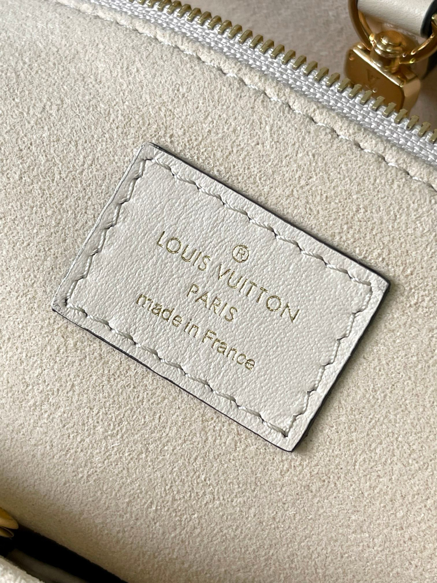 Louis Vuitton OnTheGo PM Bag Cream with Gold Hardware