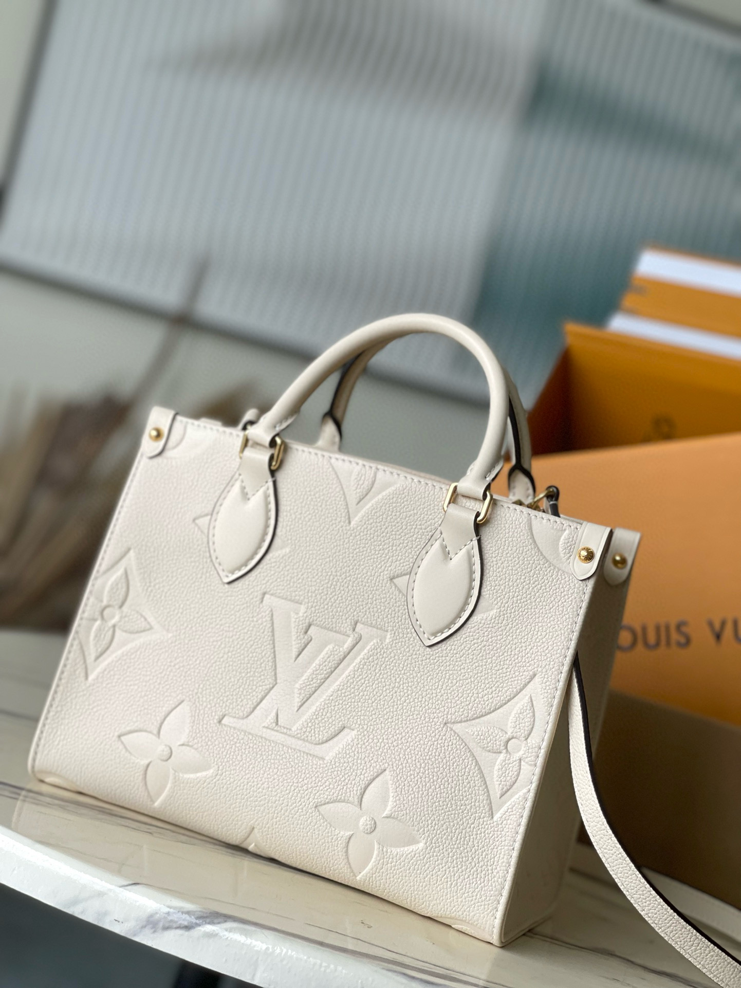 Louis Vuitton OnTheGo PM Bag Cream with Gold Hardware