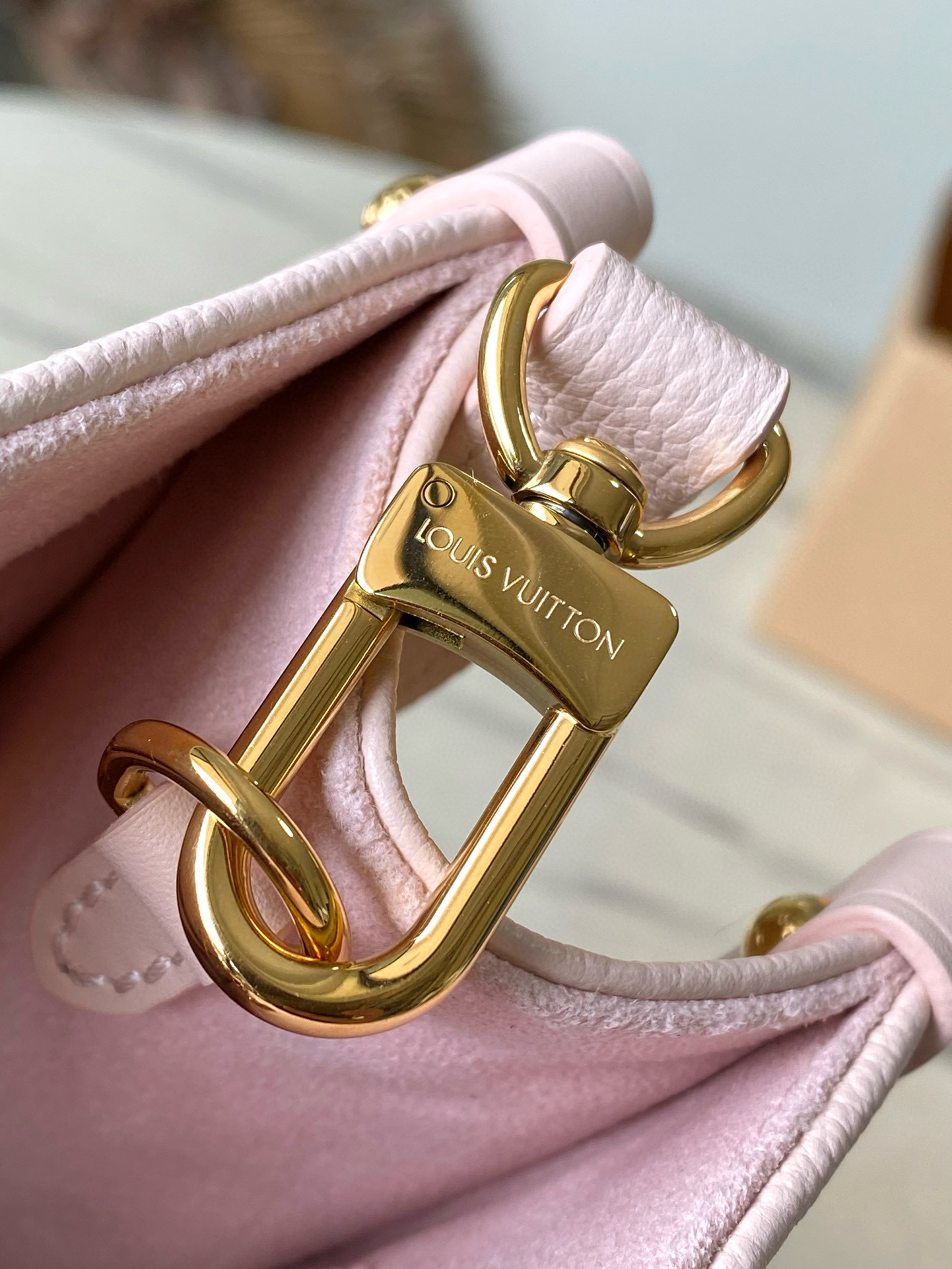 Louis Vuitton OnTheGo PM Bag Pink with Gold Hardware