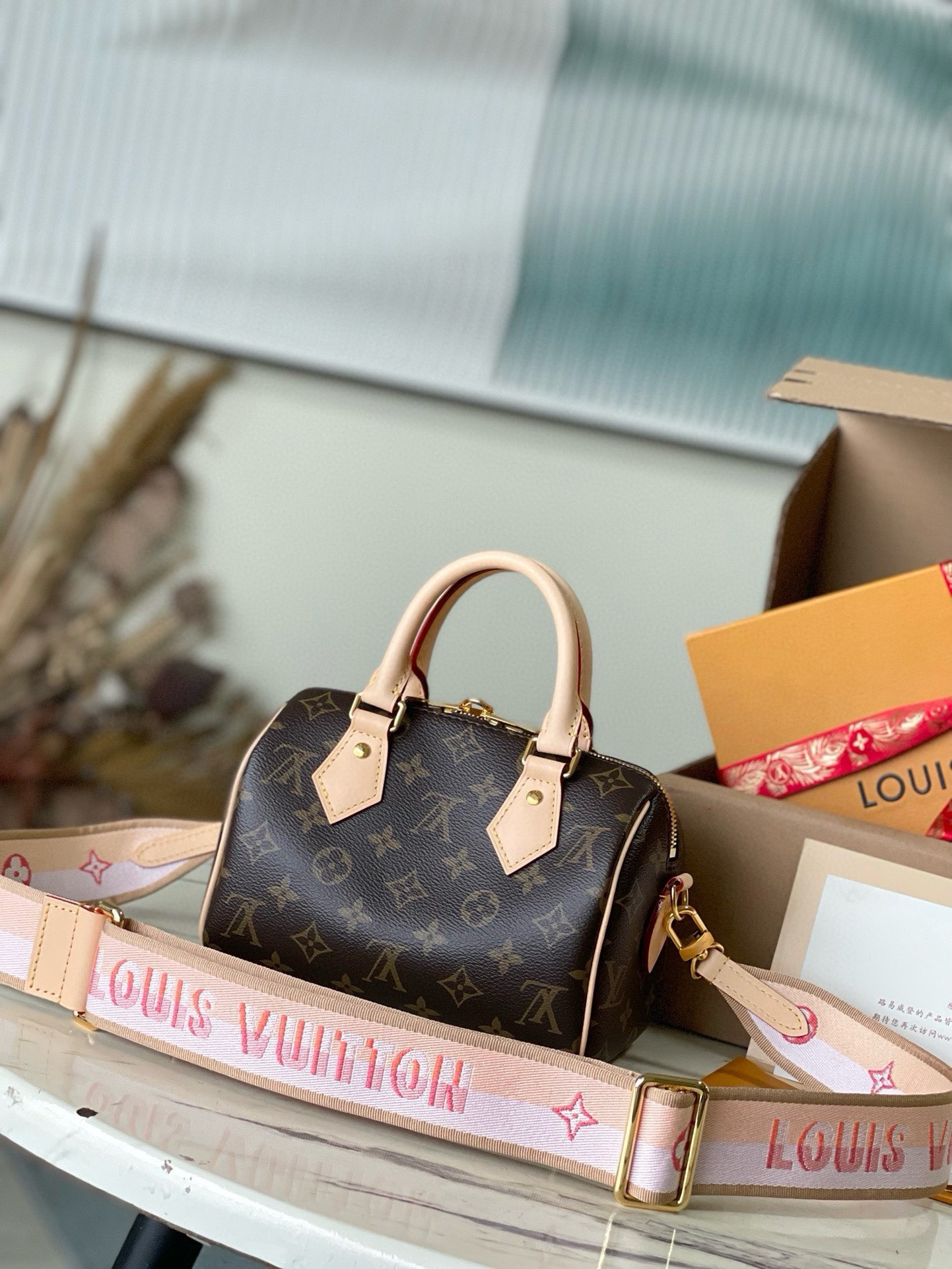 Louis Vuitton Speedy Bandoulière 20 Bag Monogram with Gold Hardware