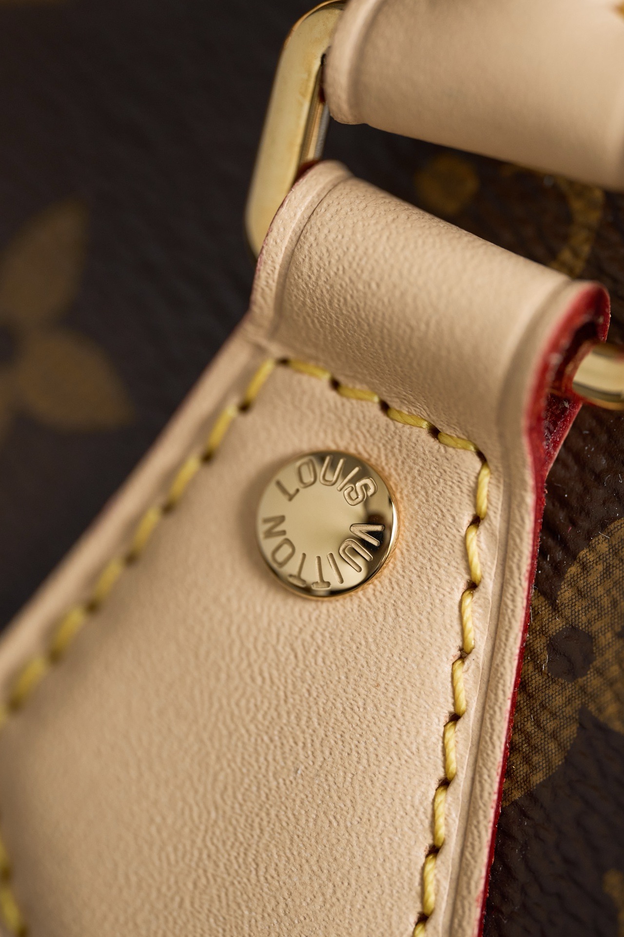 Louis Vuitton Speedy Bandoulière 20 Bag Monogram with Gold Hardware