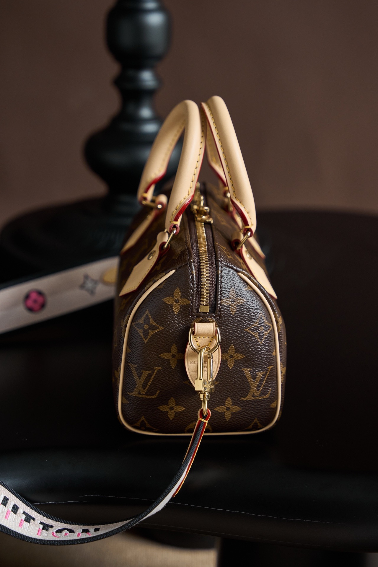 Louis Vuitton Speedy Bandoulière 20 Bag Monogram with Gold Hardware