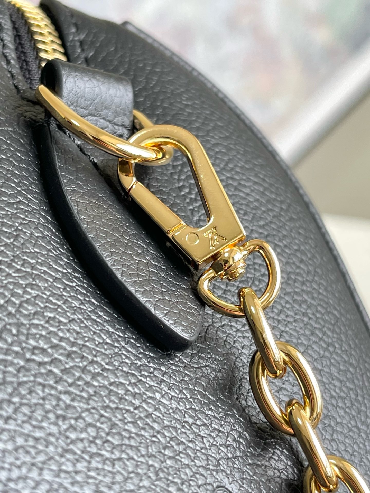 Louis Vuitton Speedy Bandoulière 20 Bag Black with Gold Hardware