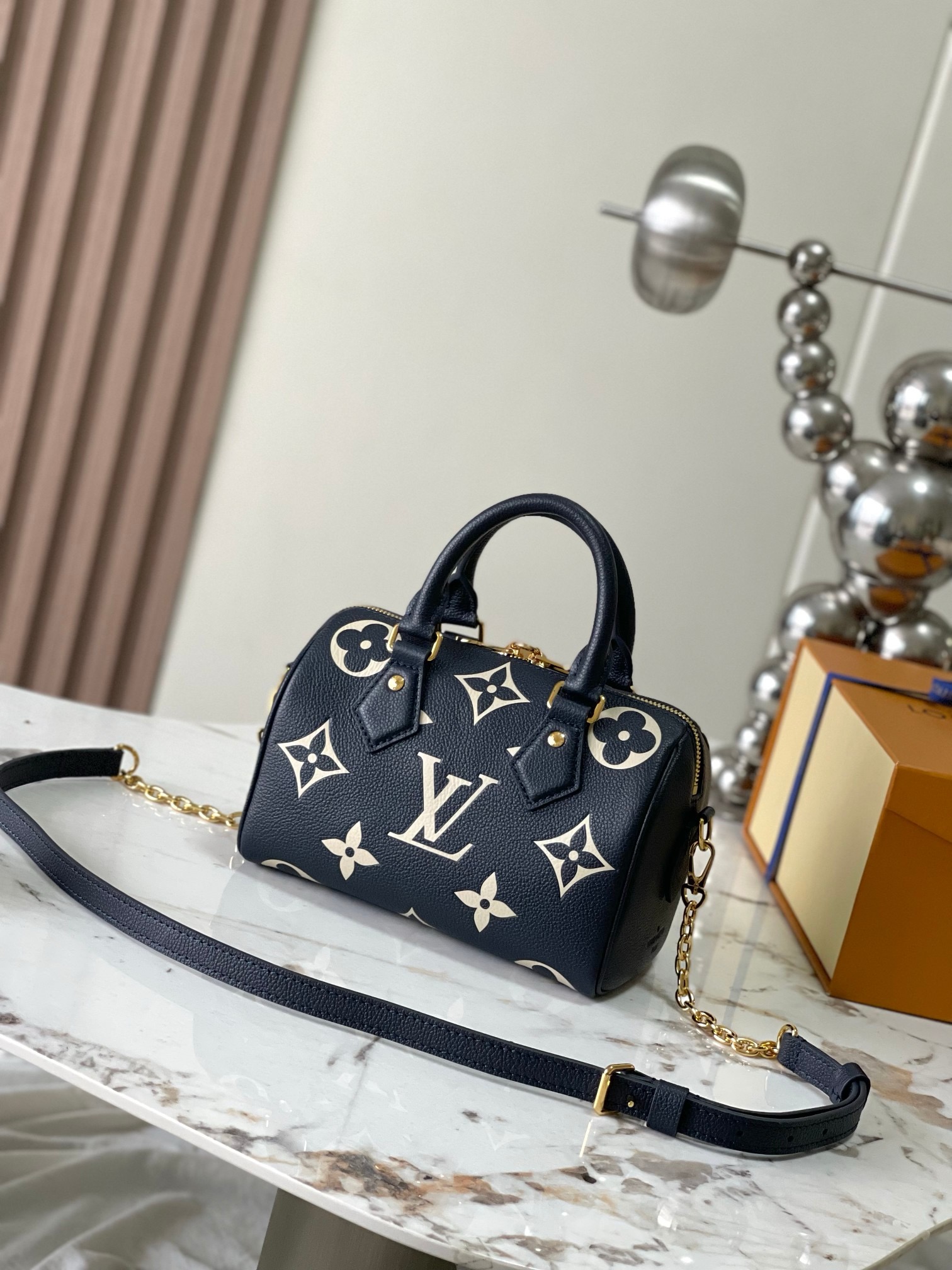 Louis Vuitton Speedy Bandoulière 20 Bag Navy/Cream with Gold Hardware