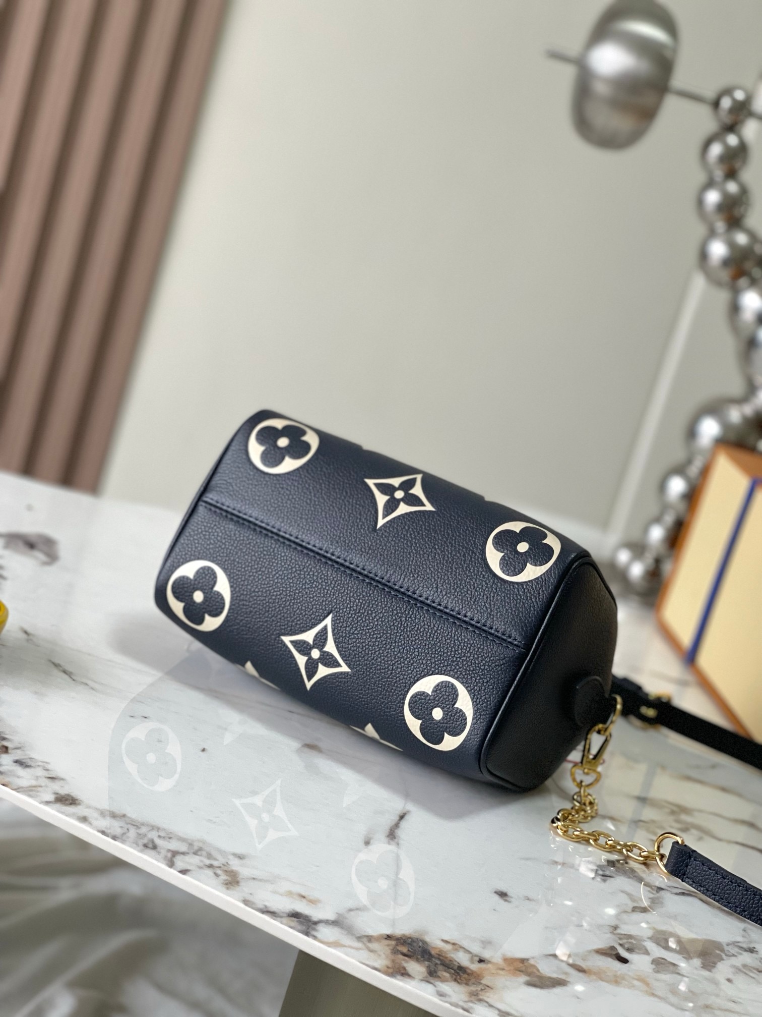 Louis Vuitton Speedy Bandoulière 20 Bag Navy/Cream with Gold Hardware