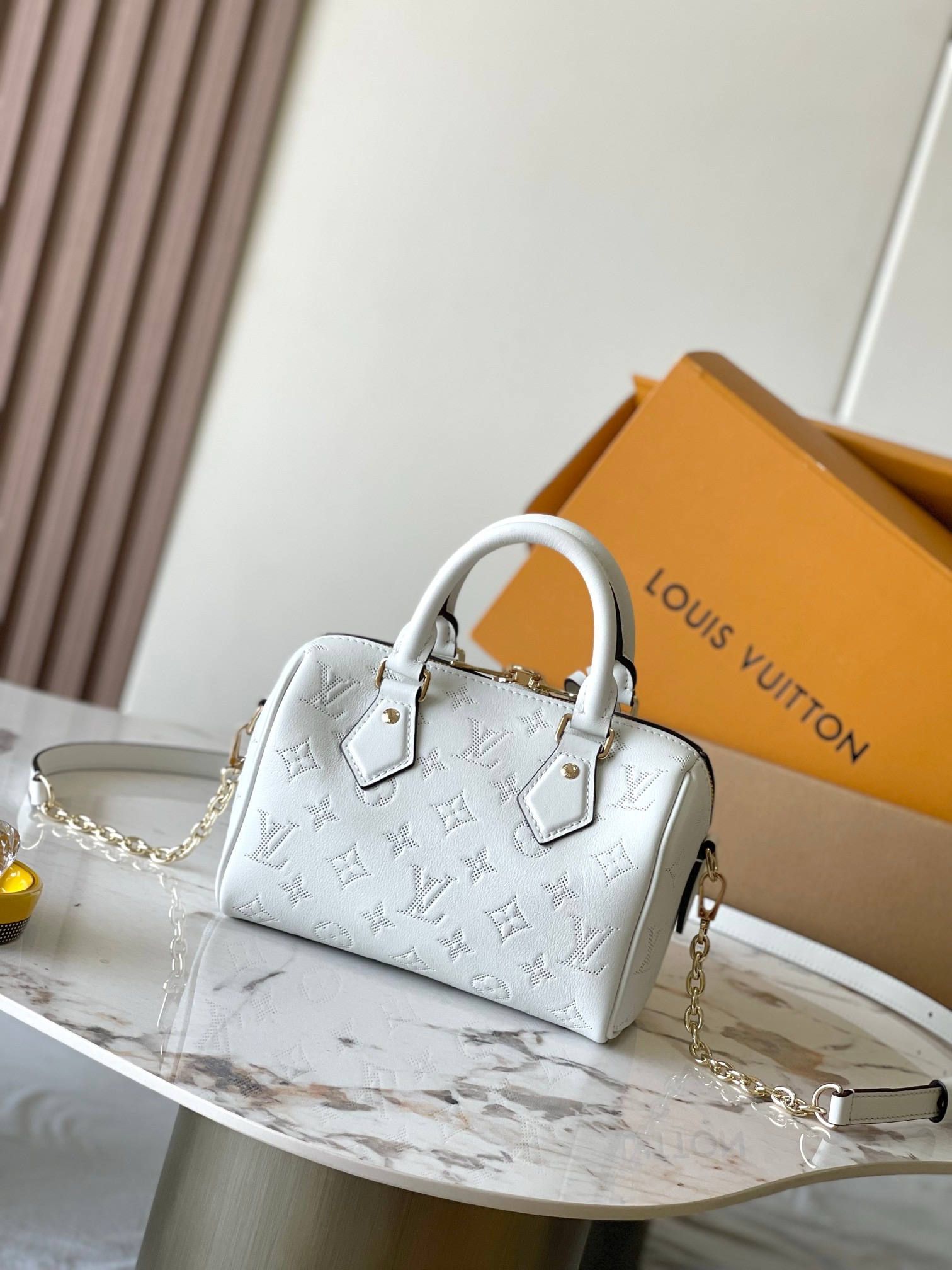 Louis Vuitton Speedy Bandoulière 20 Bag White with Gold Hardware