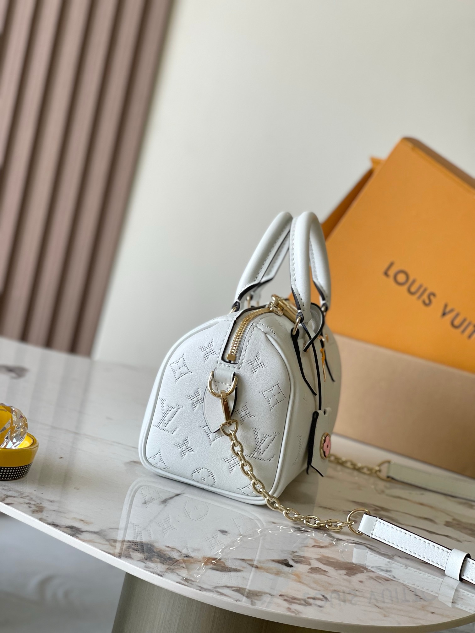 Louis Vuitton Speedy Bandoulière 20 Bag White with Gold Hardware